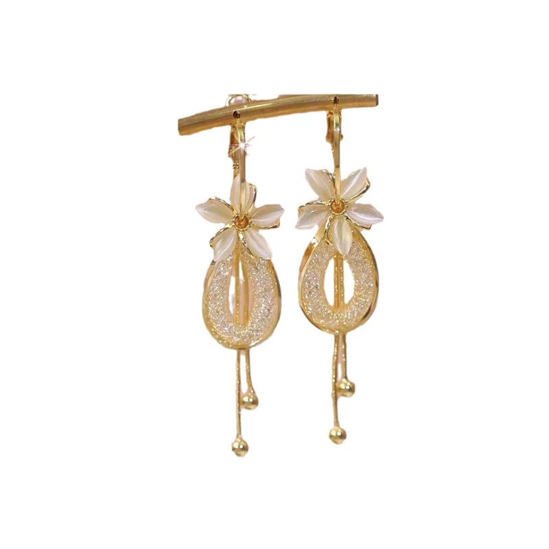 📢📢49% OFF !! ⏰Elegant Flower Tassel Dangle Earrings