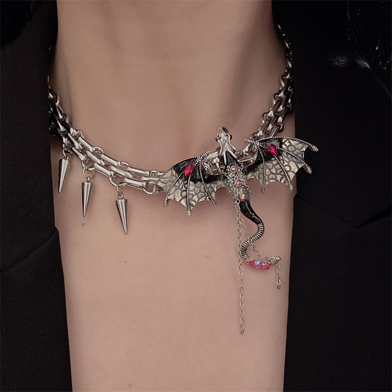 🔥🔥Imprisoned flying dragon necklace