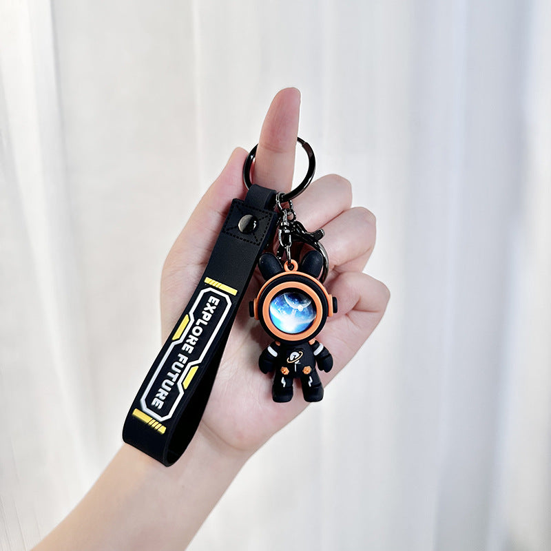👨🚀 Creative Astronaut Keychain – Eye-Catching & Fun