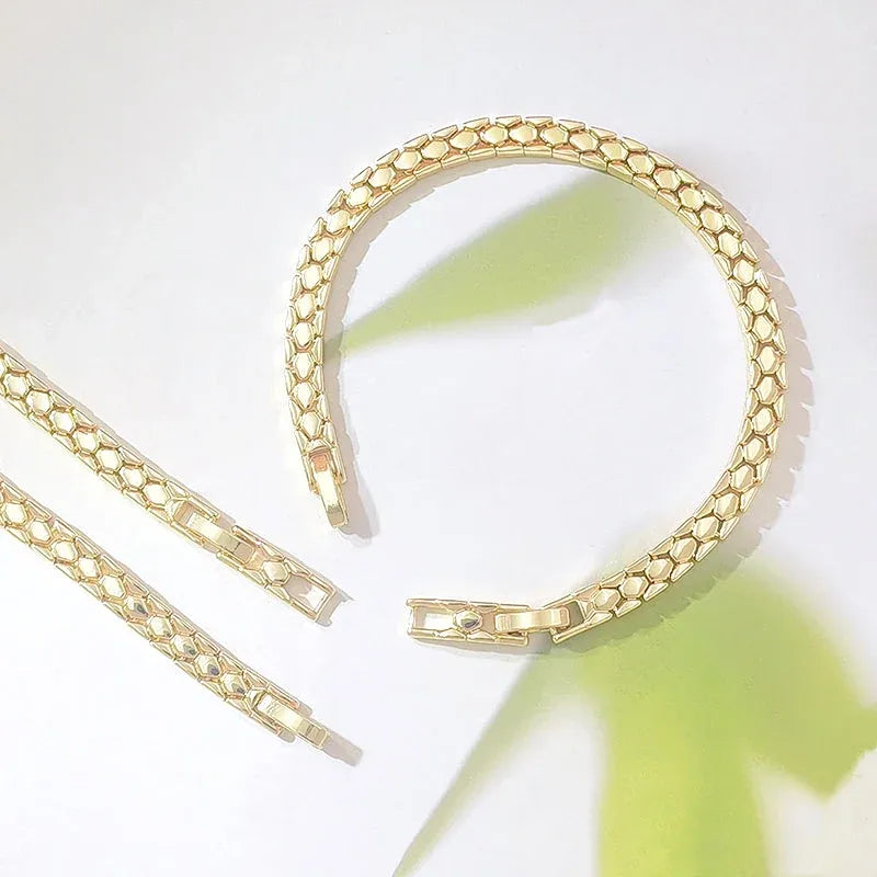 ✨ Double Win: Buy 2 Get 1 FREE + 50% OFF 💫 Gold Snake-Scale Chain Bracelet – Liquid Shine, Textured Luxe 🌟