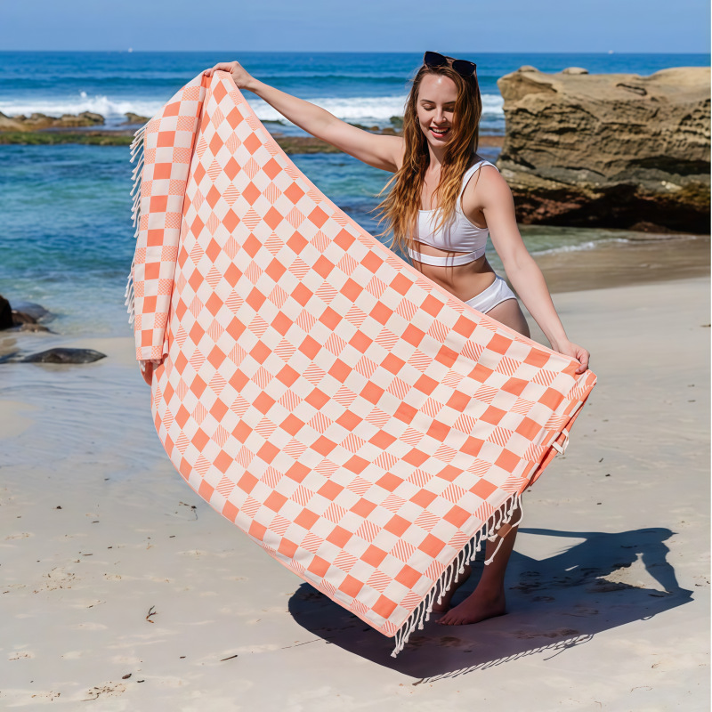 🌊🏖️Beach Towel & Bag in One ✨ 2-in-1 Convertible Design