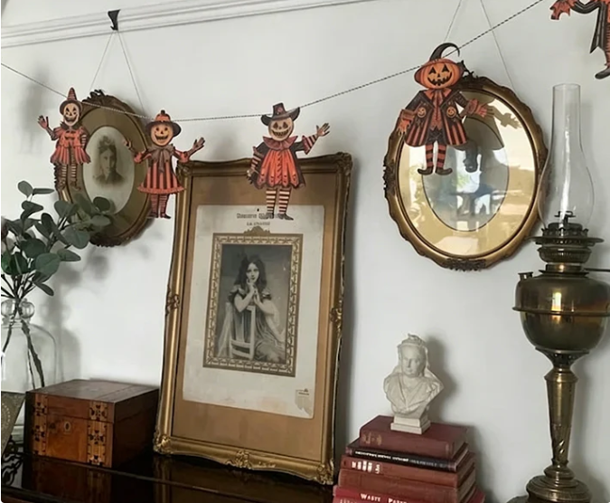 Vintage Halloween Wooden Wall Hanging Set