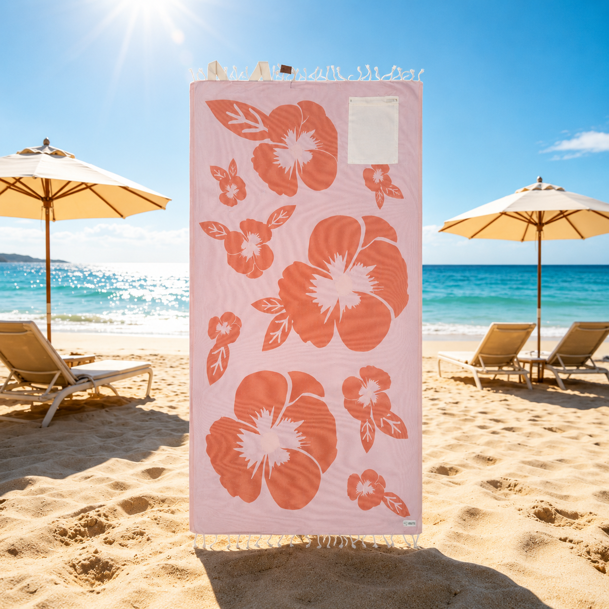 🌊🏖️Beach Towel & Bag in One ✨ 2-in-1 Convertible Design