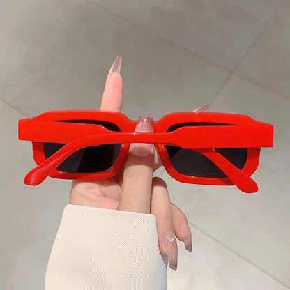 📢📢Buy More Save More!!⏰🕶️🔆Vintage Rectangle Frame Sunglasses for Men & Women with UV400 Protection