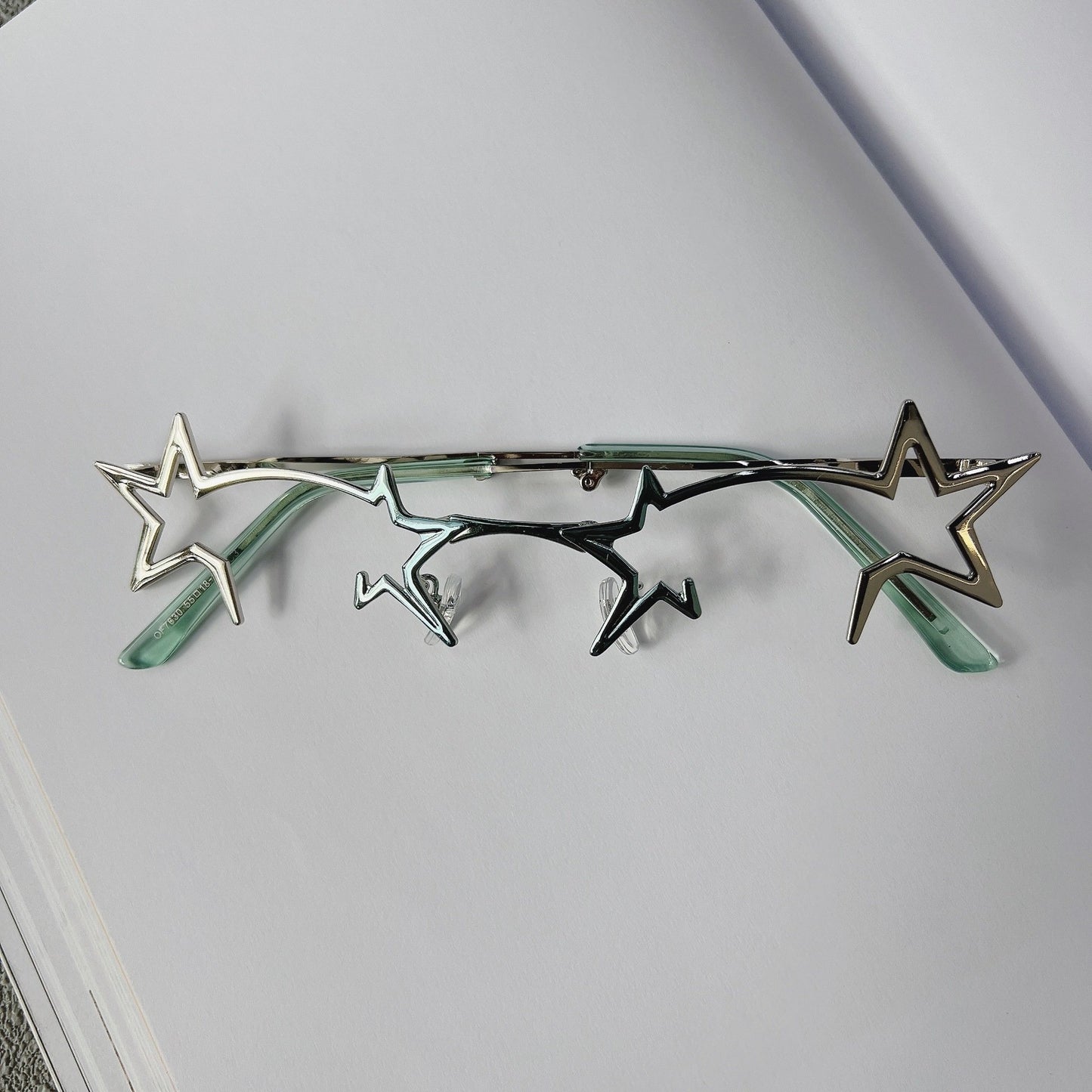 Y2K Star Frame Cosplay Glasses – Foldable & Stylish