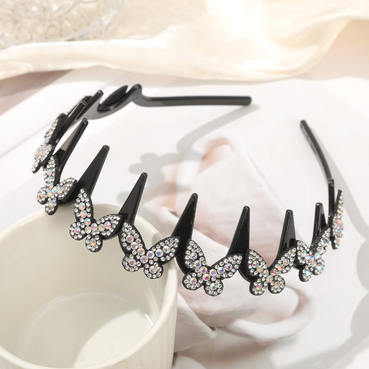 ✨ Wavy Butterfly Headband Set – Non‑Slip, Sparkling, 4 Colors