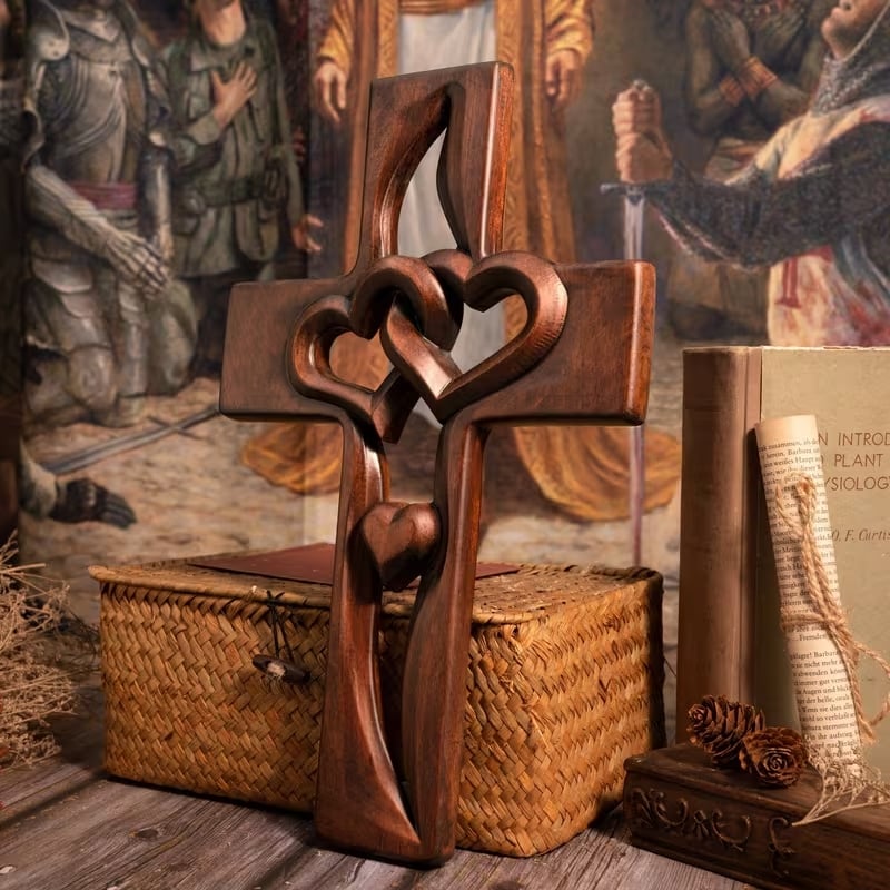 🕊️ Vintage-Style Wooden Marriage Cross with Intertwined Hearts - Hand-Carved ❤️