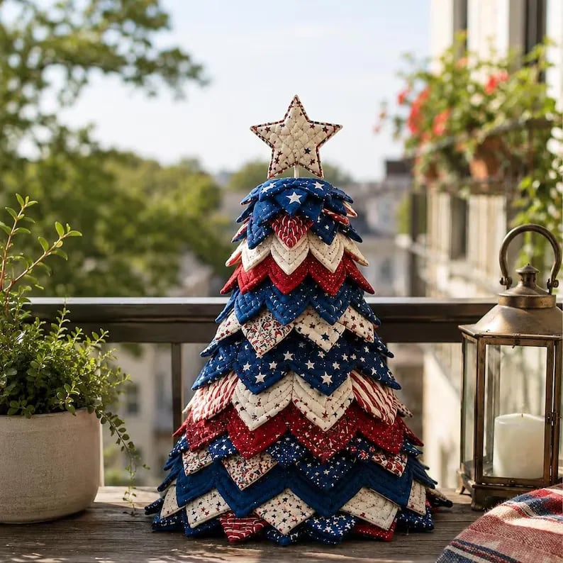 🔥LAST DAY 49% OFF - 🎄Americana Christmas Tree Quilt Kit – Easy Layered Fabric Holiday Décor for Quilting Lovers