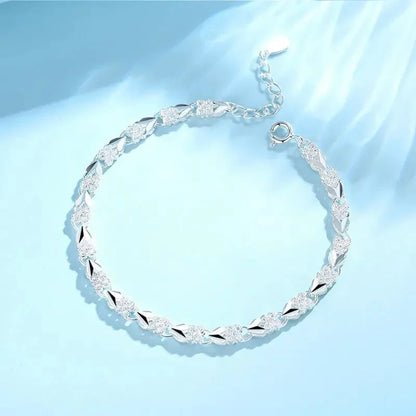 ✨Elegant Sparkling Lucky Clover Bracelet🍀