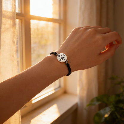 🎓 2026 Graduation Compass Bracelet – Perfect Gift for Graduates