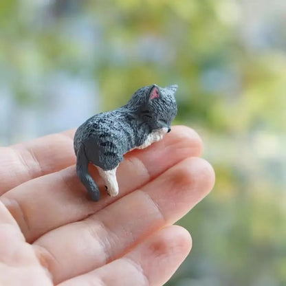 🐱Hand-Painted Mini Cat Desk Figurines 🐶- Set of 5 Cute Cartoon Kitty Companions