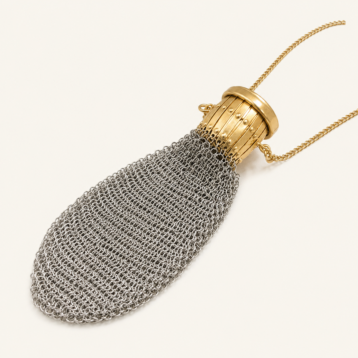 Vintage-Inspired Metal Mesh Coin Purse – Expandable Stainless Steel Pocket Wallet & Collectible Gift