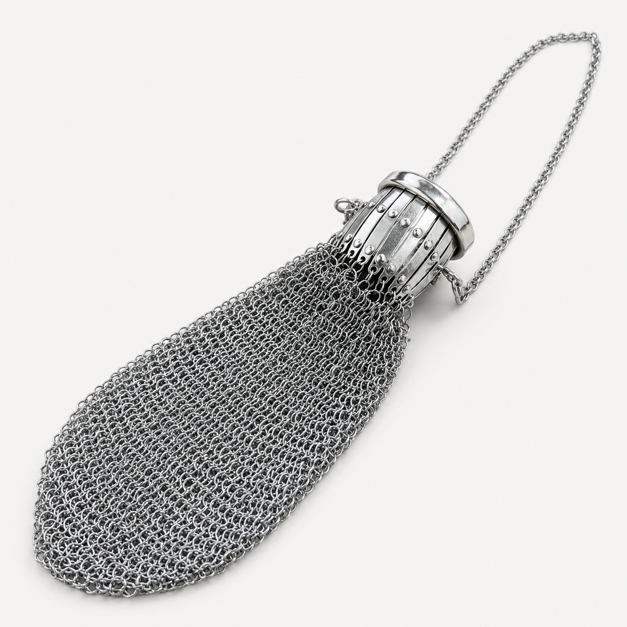 Vintage-Inspired Metal Mesh Coin Purse – Expandable Stainless Steel Pocket Wallet & Collectible Gift