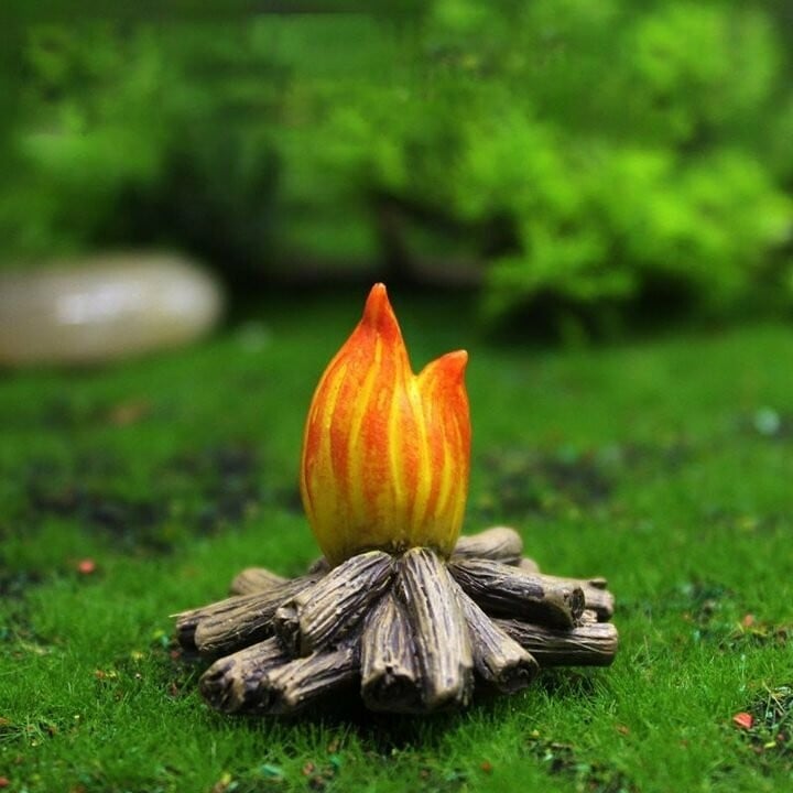 😂 Drunk Dwarf Campfire Crew (4PCS) | Whimsical Mini Resin Decor