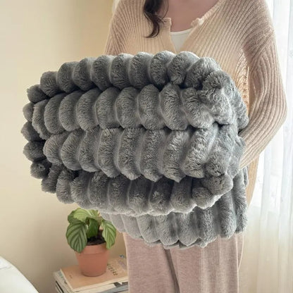 🎀Popular thickened plush nap blanket