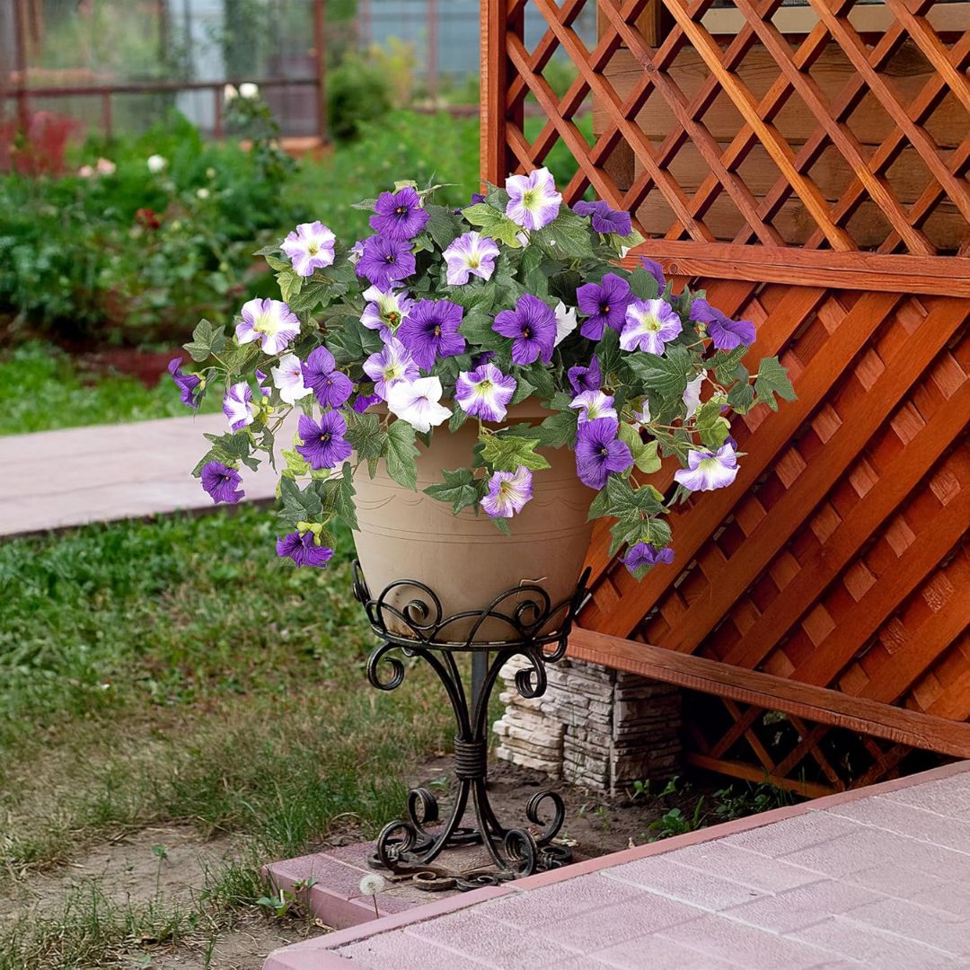 🔥Lifelike Faux Petunias: Weatherproof and UV-Resistant🌷