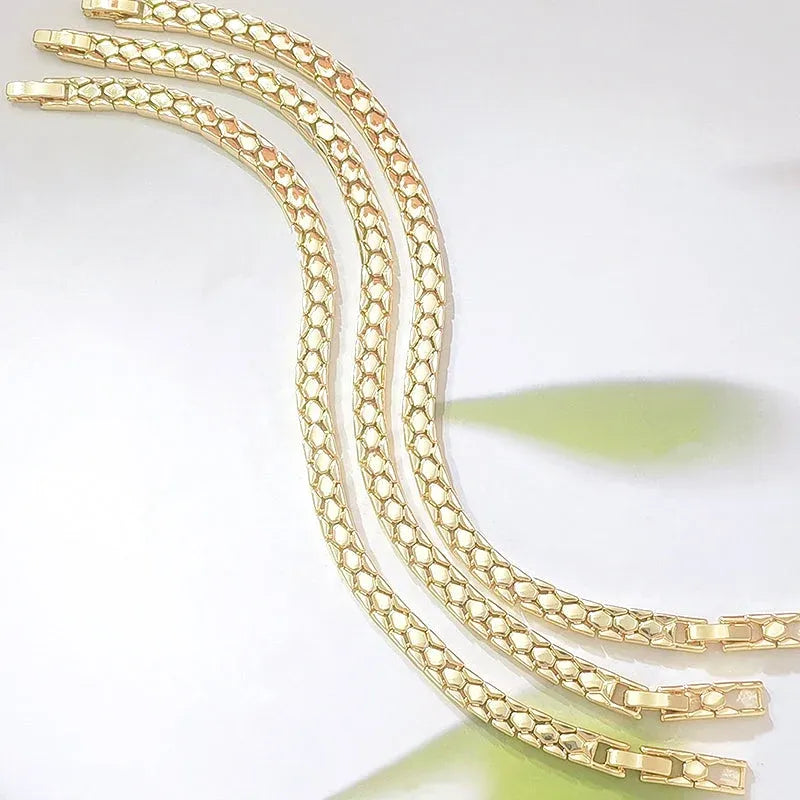 ✨ Double Win: Buy 2 Get 1 FREE + 50% OFF 💫 Gold Snake-Scale Chain Bracelet – Liquid Shine, Textured Luxe 🌟