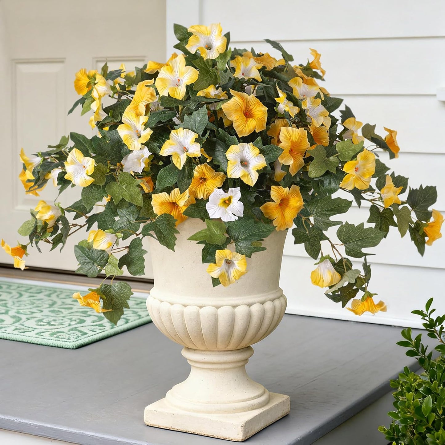 🔥Lifelike Faux Petunias: Weatherproof and UV-Resistant🌷