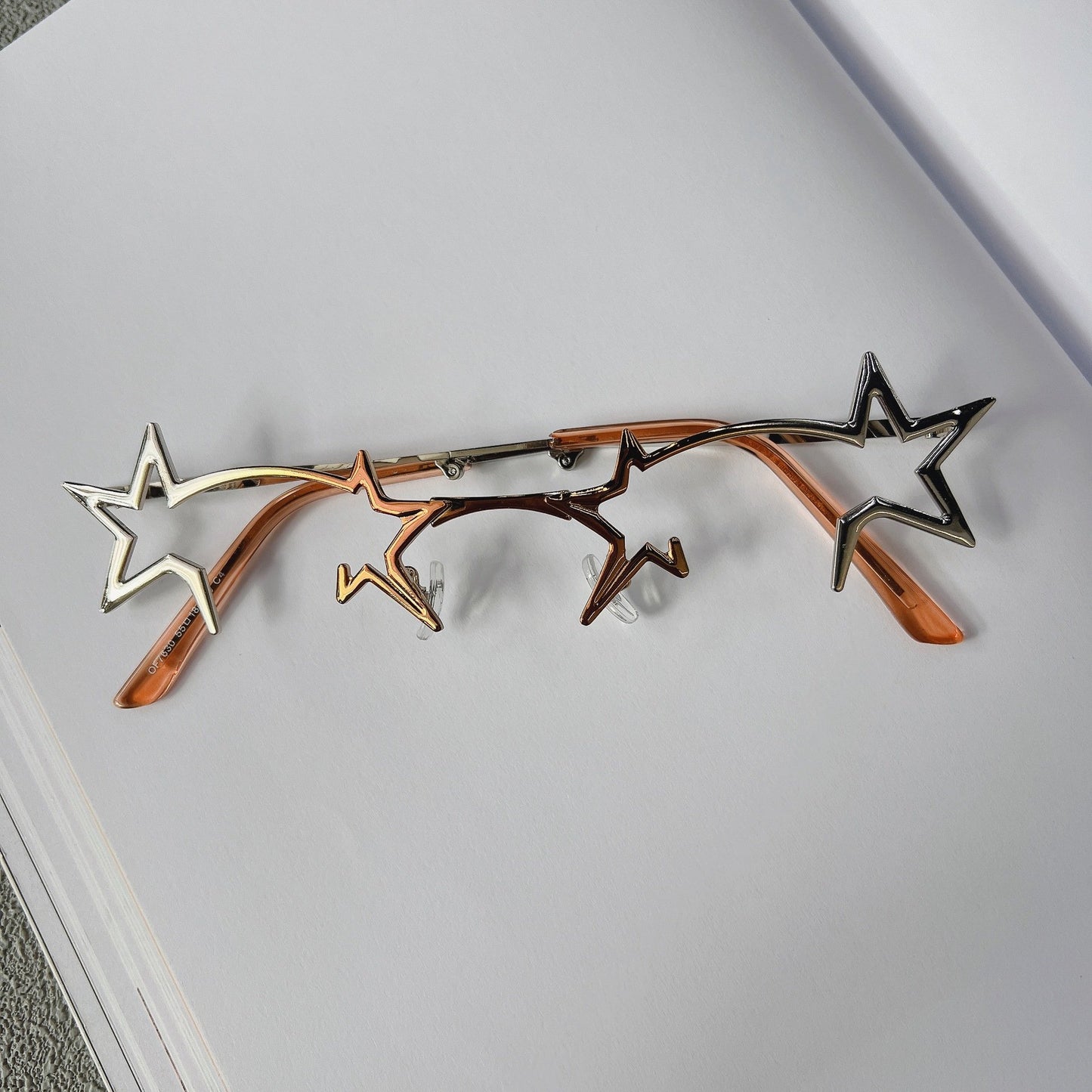 Y2K Star Frame Cosplay Glasses – Foldable & Stylish