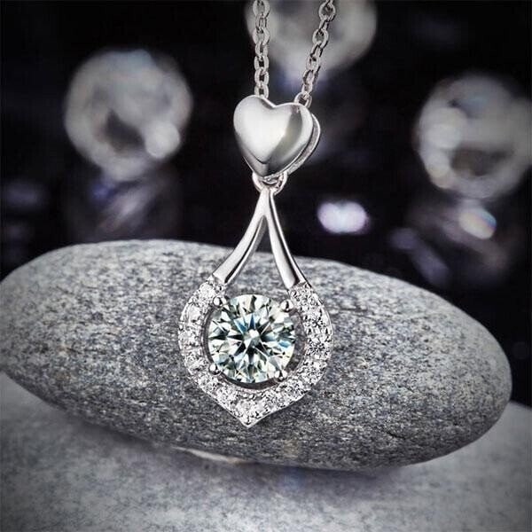 ⏳Time-Limited Special⏰Twinkling Heart Waterdrop Stone Necklace💎