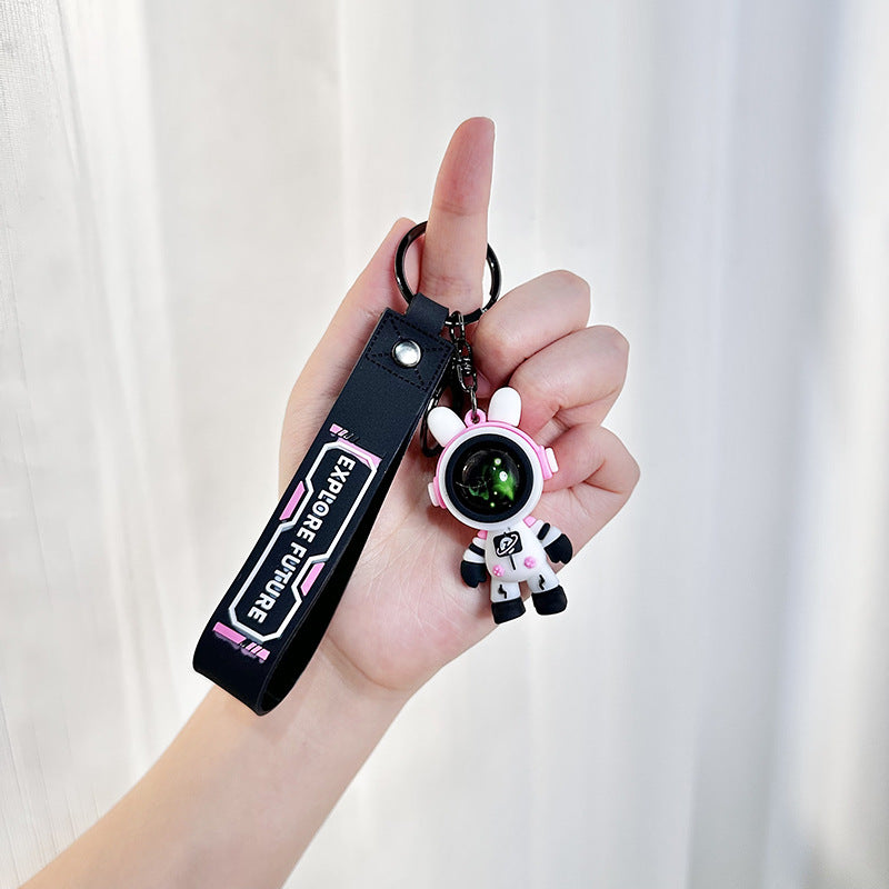 👨‍🚀 Creative Astronaut Keychain – Eye-Catching & Fun