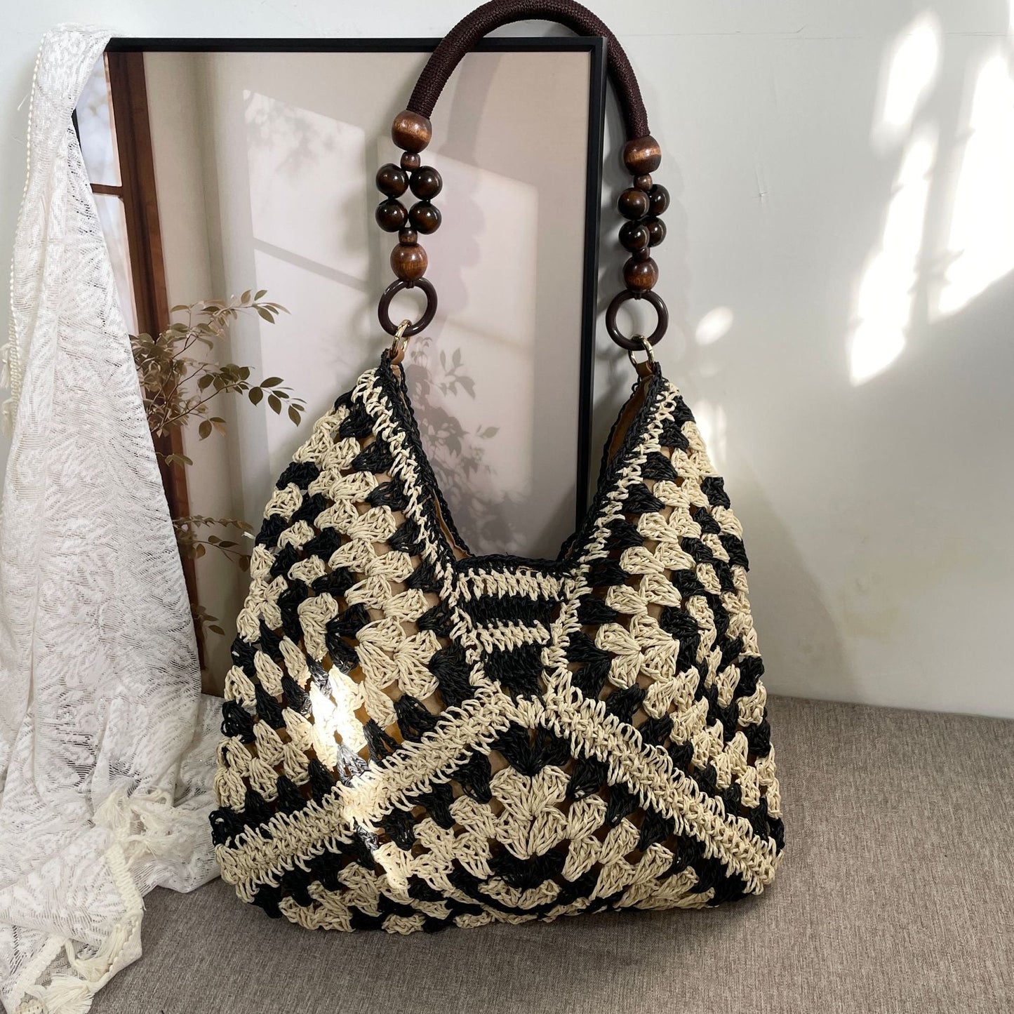 Women's Handmade Woven Straw Shoulder Bag