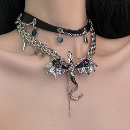 🔥🔥Imprisoned flying dragon necklace