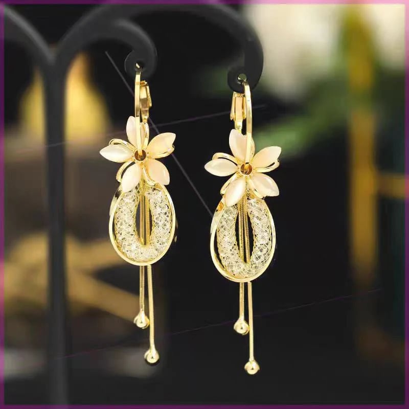 📢📢49% OFF !! ⏰Elegant Flower Tassel Dangle Earrings