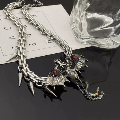 🔥🔥Imprisoned flying dragon necklace