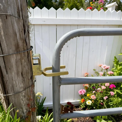 🔒Instant Locking Gate Latch – Prevents Cattle, Sheep & Horses From Escaping