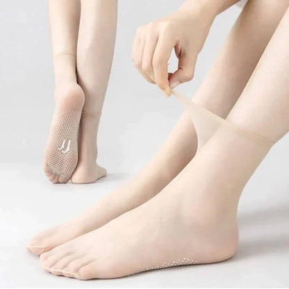🔥🔥Invisible, Slip-resistant Crystal Silk Socks