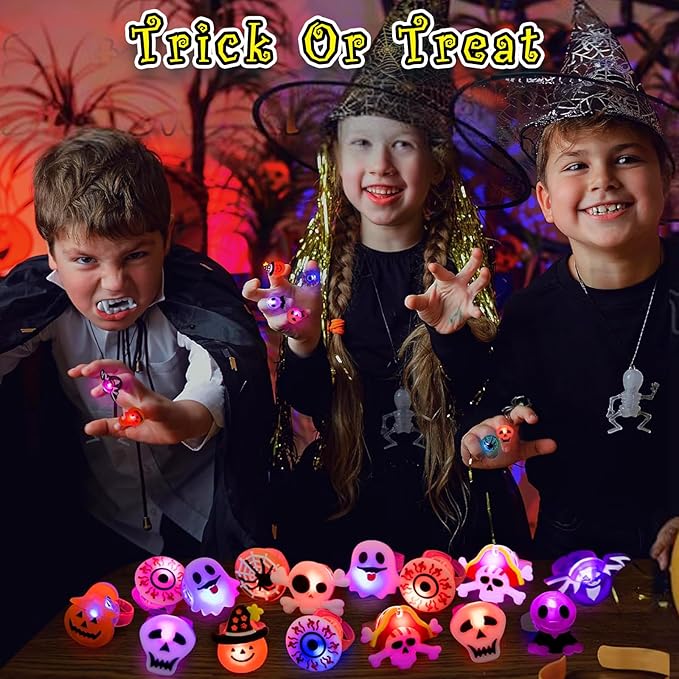 🔥🎃Spooky Season Hot Sale 50% OFF:＄27.99‼️✨LED Light Halloween Glowing Ring 💍| Flashing Light‑Up Party Favor for Halloween Night👻