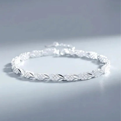 ✨Elegant Sparkling Lucky Clover Bracelet🍀