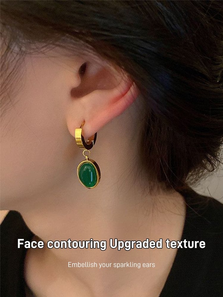 🥰🥰Emerald necklace earrings bracelet