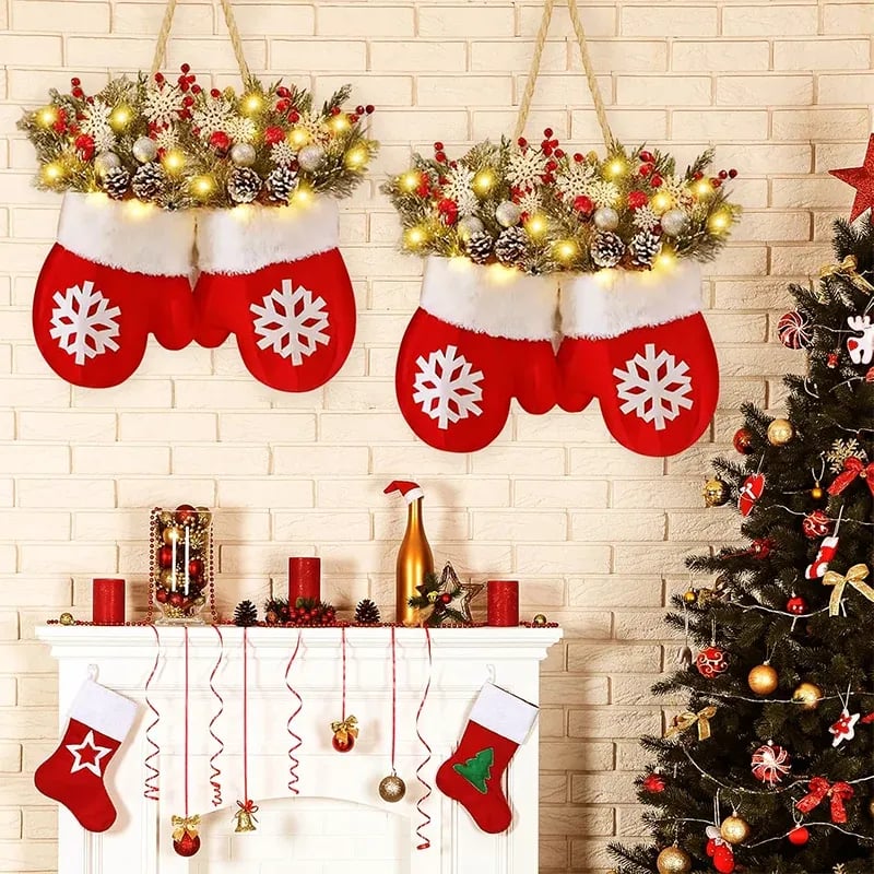 🔥49%OFF🎅 Flashing Christmas Glove Wreath · Create a warm and cosy Christmas atmosphere🧤🧦