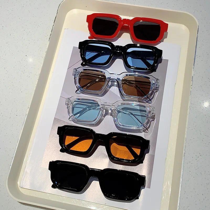📢📢Buy More Save More!!⏰🕶️🔆Vintage Rectangle Frame Sunglasses for Men & Women with UV400 Protection