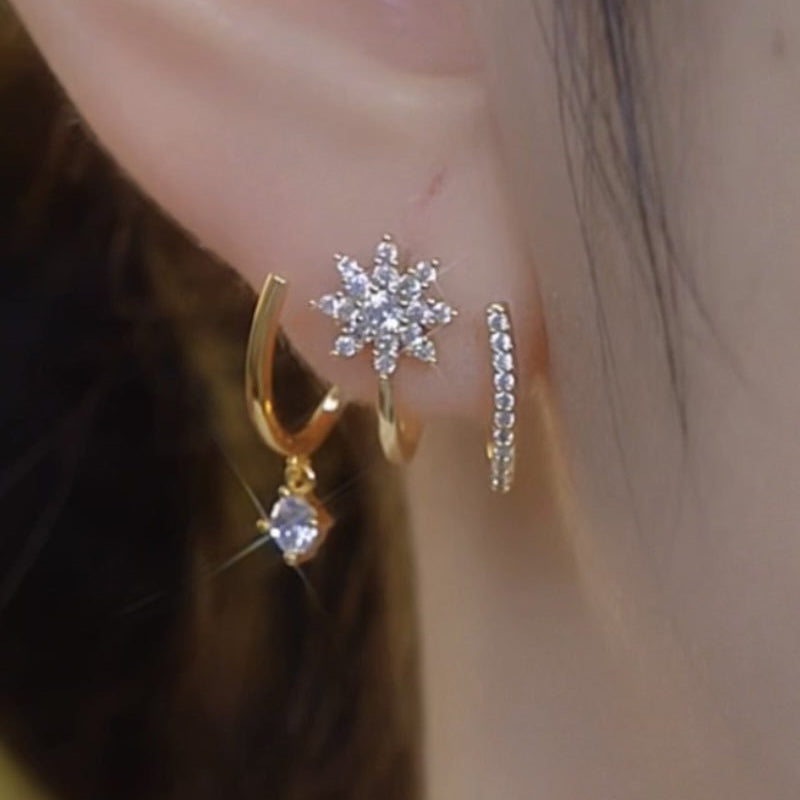 🔥Sparkling Claw Earrings For Women🥳