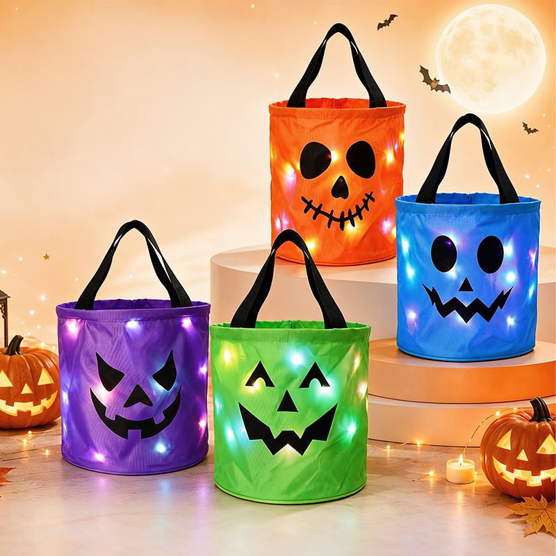🔥50% OFF🎃LED Light Up Halloween Candy Bucket